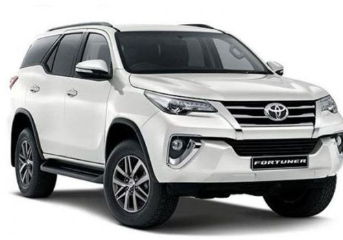 Toyota Fortuner 17-19 — 7 мест