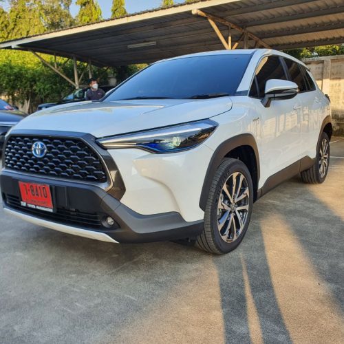 Toyota CROSS