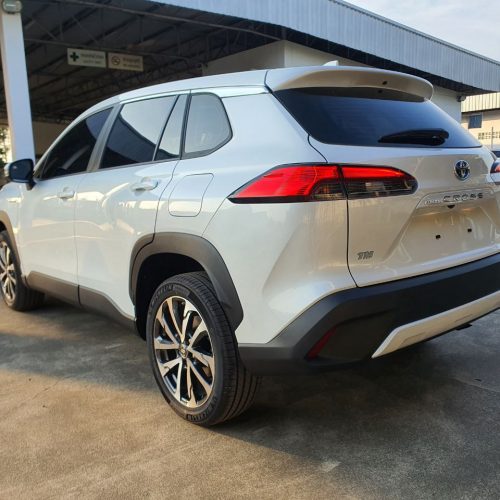 Toyota CROSS