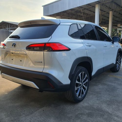 Toyota CROSS